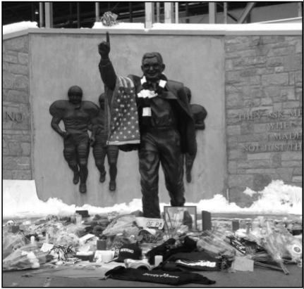 Joe Paterno 1926 - 2012: Mistake shouldnt alter legacy