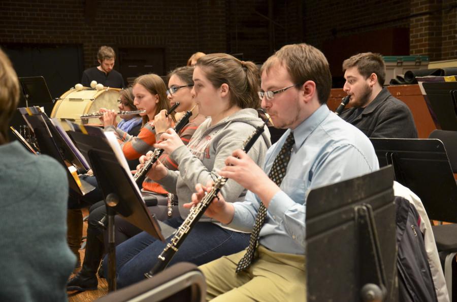 Members+of+the+Wind+Ensemble+head+to+state-wide+concert