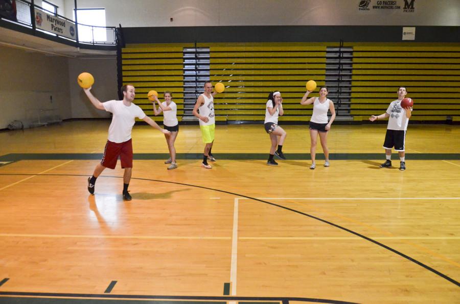 Resident Assistants host dodgeball tournament