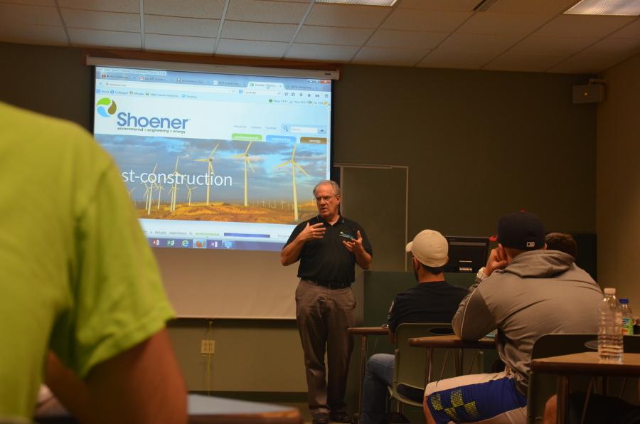 Local entrepreneurs inspire students with speaker series 