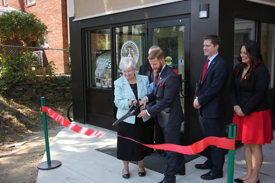 Bethany Hall dedicated as home of Veterans Resource Center