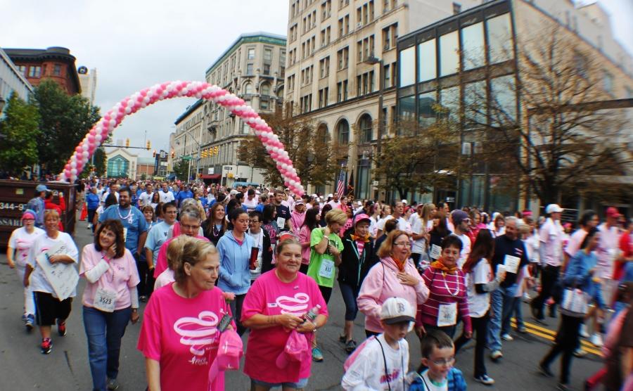 A+sea+of+pink+flooded+the+streets+of+Scranton+for+Susan+G.+Komens+Race+for+the+Cure.