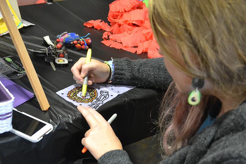 World Language Club celebrates Dia de los Muertos early