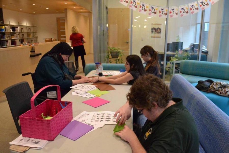 Students+learned+how+to+make+the+origami+cranes.