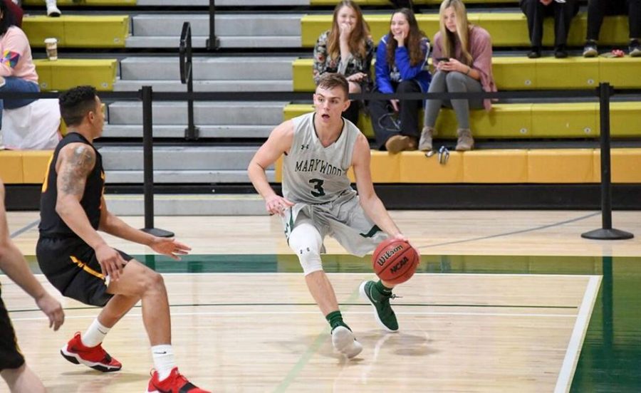 Tip Swartz goes off for 32 points in loss to Gwynedd Mercy. Photo courtesy of Marywood Athletics 